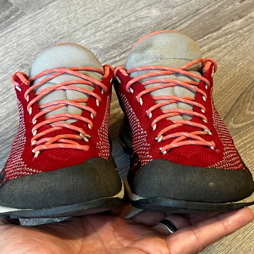 La‎ Sportiva TX2 Red Knit Vibram Approach Hiking Shoes Climbing Sneaker Wom Sz 6 - Picture 5 of 7